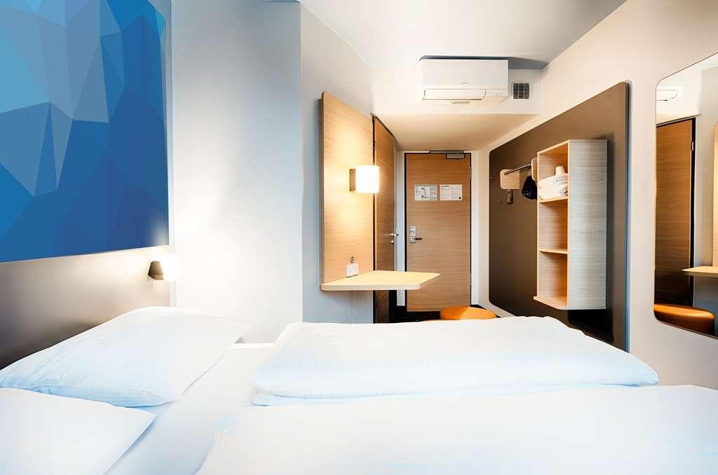 B&B Hotel 菲林根-施文宁根 客房 照片