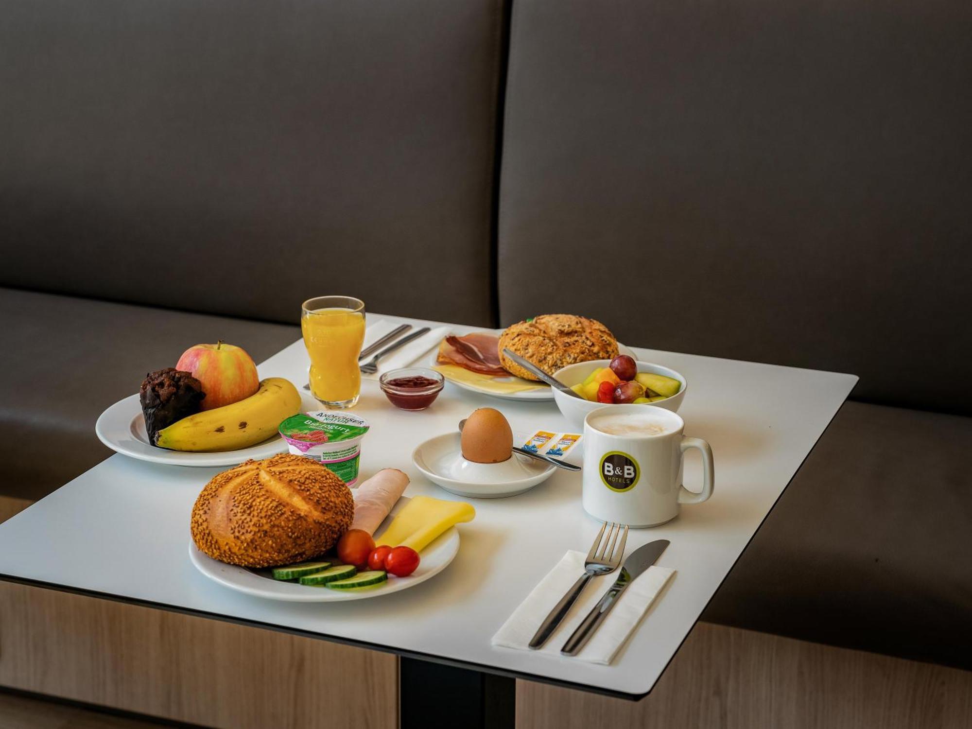 B&B Hotel 菲林根-施文宁根 外观 照片